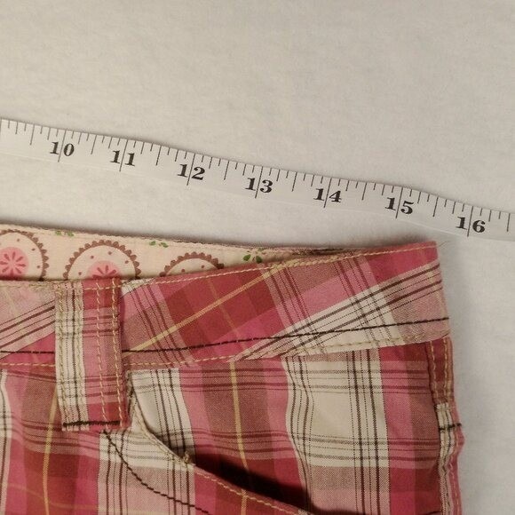 Womens Forever 21 Plaid Cuffed Shorts Size M Pink White Brown Summer Casual - Picture 7 of 8